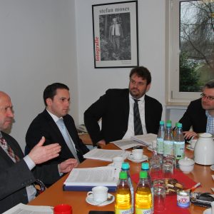 Rainer Thiel MdL, Sefan Kämmerling MdL, Guido van den Berg MdL und Dietmar Nietan MdB