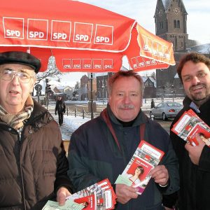Herbert Schmitz, Michael Stroschein und Guido van den Berg MdL