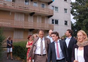 Minister Groscheck besucht Bergheim Süd-West