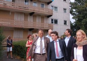 Minister Groscheck besucht Bergheim Süd-West