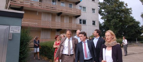 Minister Groscheck besucht Bergheim Süd-West