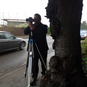 Guido van den Berg MdL an der Radarkontrolle in Bedburg-Kaster