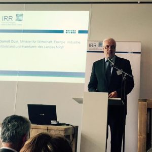 Minister Garrelt Duin auf dem Innovationstag der IRR GmbH