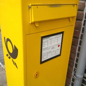 Briefkasten mit Sonntragsleerung