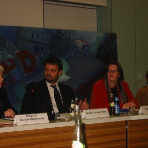 Dagmar Klinge-Hagenauer, Guido van den Berg, Kerstin Griese und Gabriele Frechen