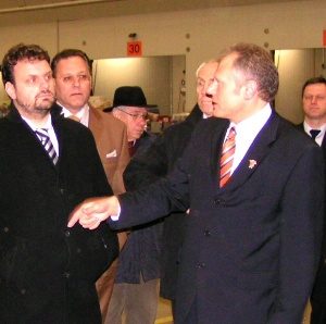 Plus-Regionalleiter Heiner Bange informierte den SPD-Kreisvorsitzenden Guido van den Berg