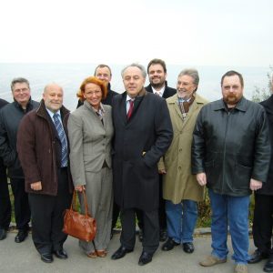 Am Tagebauaussichtspunkt Hambach in Elsdorf stellten Vertreter der Kommunen Bedburg, Bergheim und Elsdorf, des Rhein-Erft-Kreises sowie der RWE Power AG dem Staatssekretär Matthias Machnig die Energieregion vor.