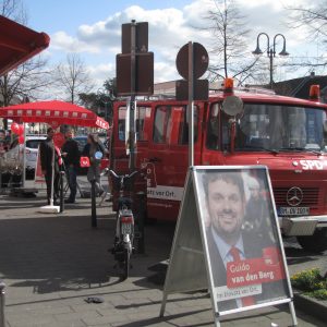 Feuerwehrauto von Guido van den Berg in Stomeln