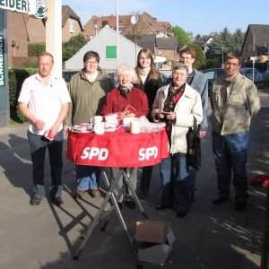 In Glessen vor der Bäckerei