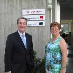 Eröffnung des Abgeordnetenbüro in Erftstadt: Franz Müntefering und Ute Meiers